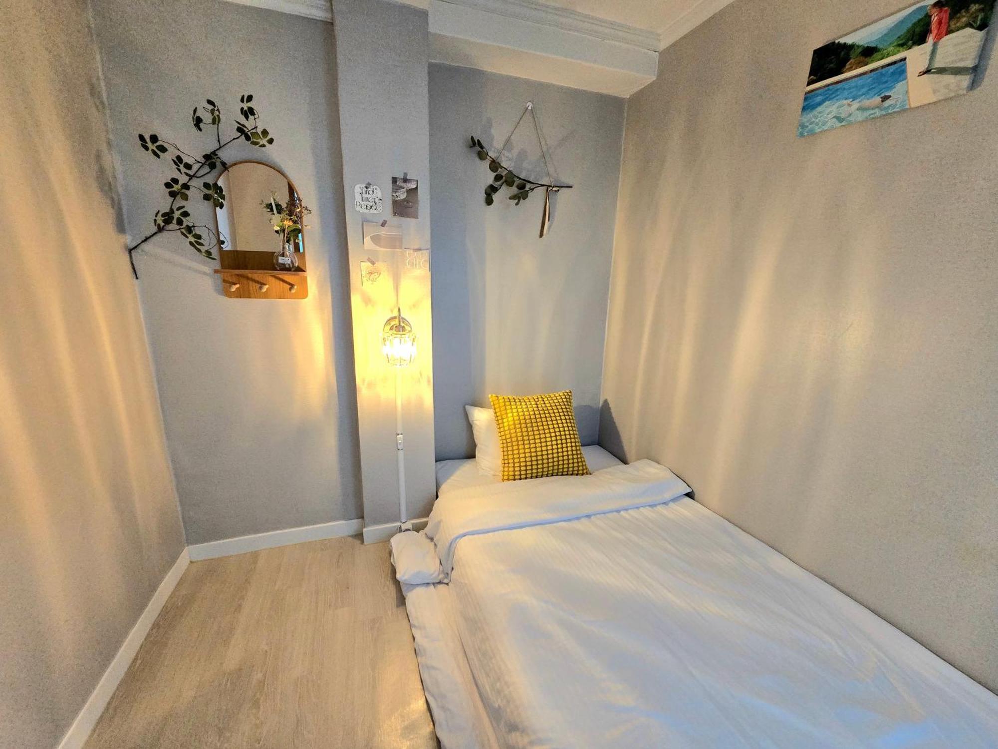 Apartment Rinn - Bongcheon Station, National Uni, Airport Bus *