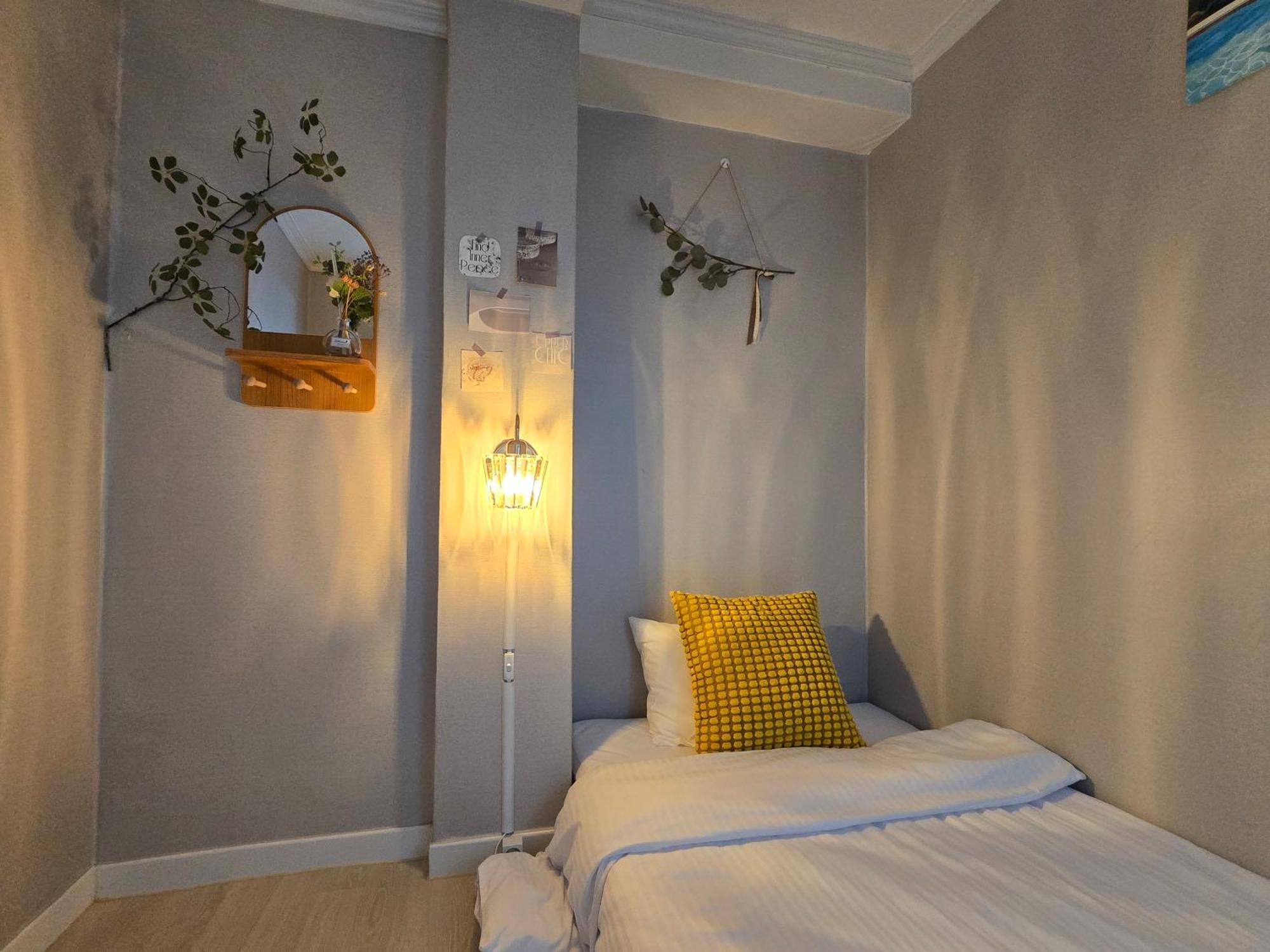 Apartment Rinn - Bongcheon Station, National Uni, Airport Bus *